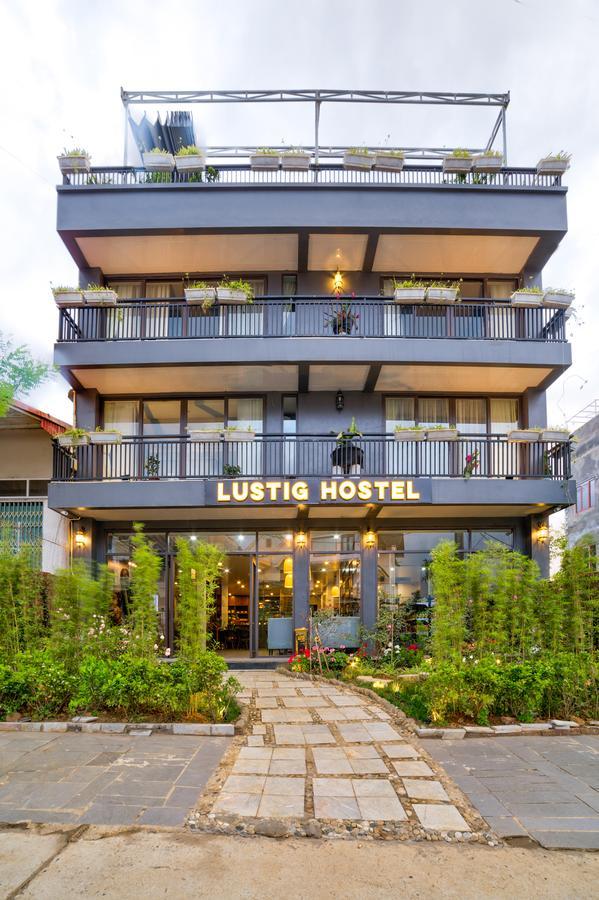 Lustig Hostel Sapa Bagian luar foto
